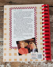Load image into Gallery viewer, Vintage Gooseberry Patch Cookbook "Holidays at Home"