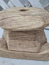 Load image into Gallery viewer, Antique Bleached Wood Capital