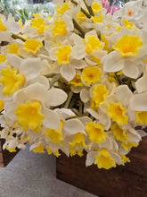 Load image into Gallery viewer, Faux Sunshine Yellow Easter Narcissus Flower Bunch