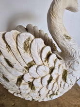 Load image into Gallery viewer, White Swan Planter