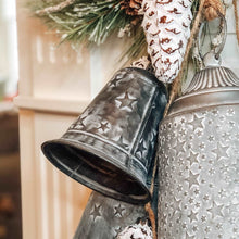 Load image into Gallery viewer, Christmas Small Star Metal Cylinder Bell
