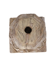 Load image into Gallery viewer, Antique Bleached Wood Capital