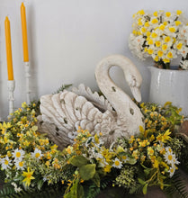 Load image into Gallery viewer, White Swan Planter