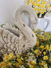 Load image into Gallery viewer, White Swan Planter