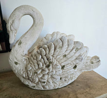 Load image into Gallery viewer, White Swan Planter
