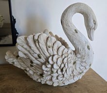 Load image into Gallery viewer, White Swan Planter