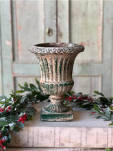 Load image into Gallery viewer, Killington Aged Urn~10.5"