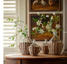 Load image into Gallery viewer, Faux Clematis Stem ~ White
